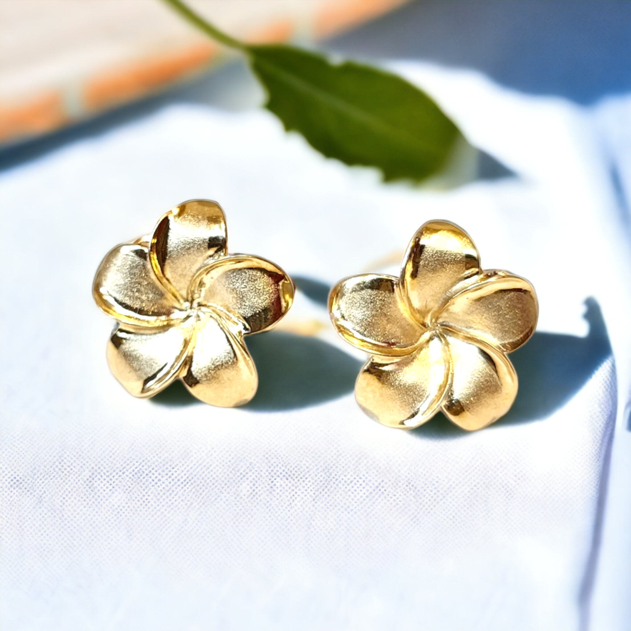 14k plumeria deals earrings