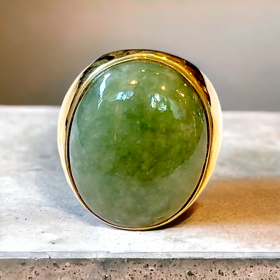 14K Natural Green Jade Oval Gents  Ring (21x25mm)