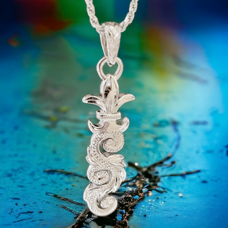 Silver Hawaiian Scroll Fleur De Lis Design Pendant with Chain (38mm)