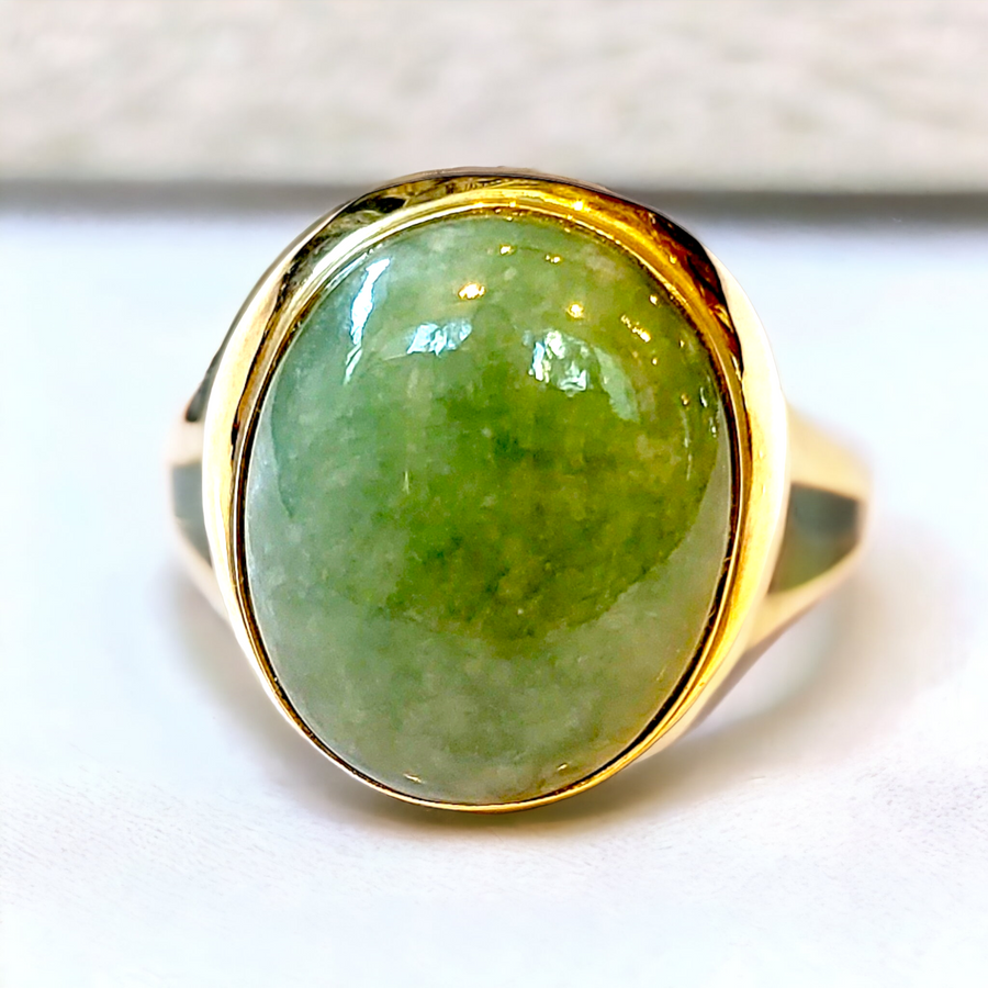 14K Natural Green Jade Oval Gents  Ring (21x25mm)