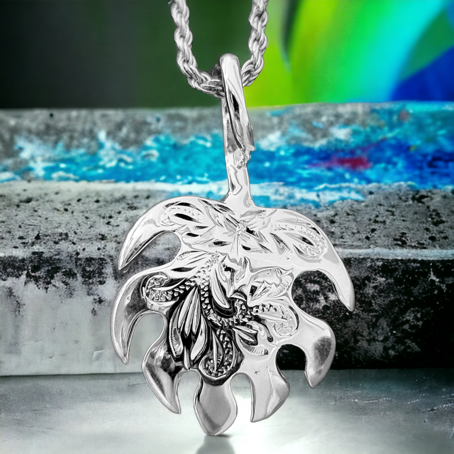 Silver Hawaiian Scroll Design Monstera Leaf Pendant with Chain (19mm)