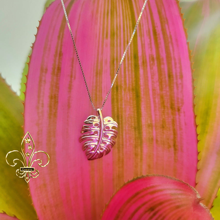 Silver Monstera Leaf Pendant with Chain (22mm)