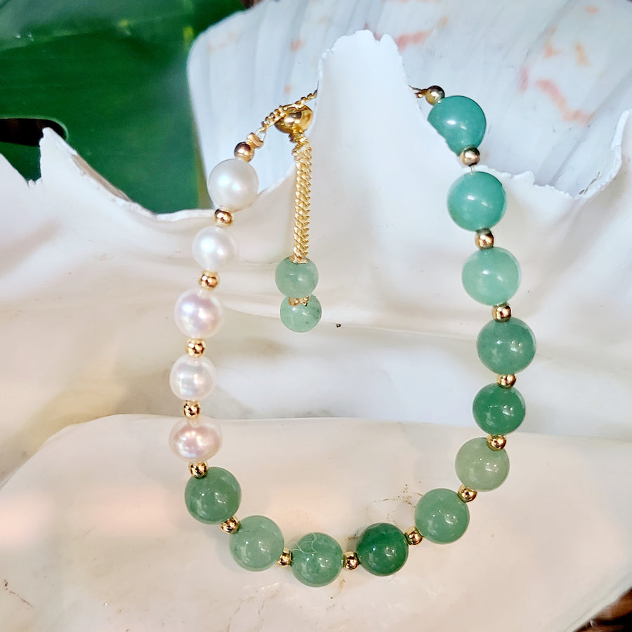 Handmade- Green Jade & Pearls Bracelet