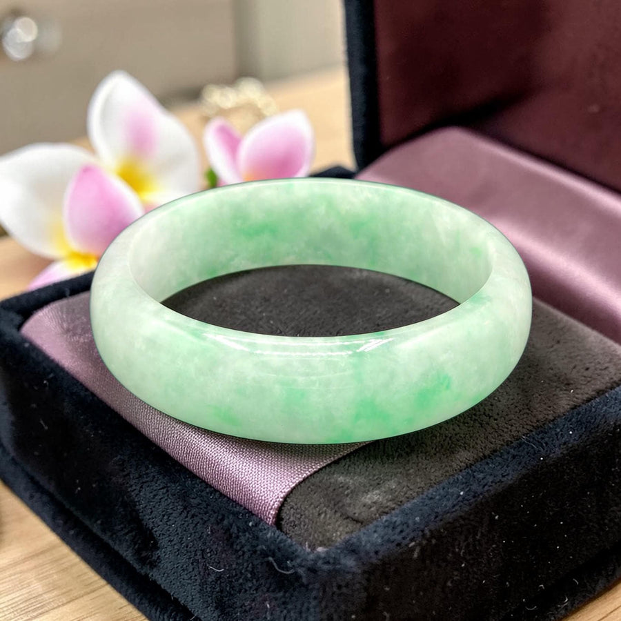 Natural Jade Bangle Bracelet 16mm / Sz. 7