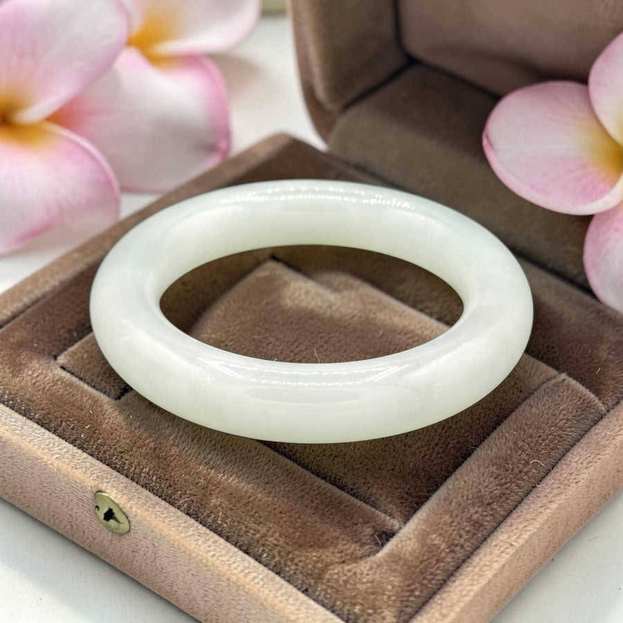 Natural Color white Jade Barrel Bangle - 14mm / Sz. 7
