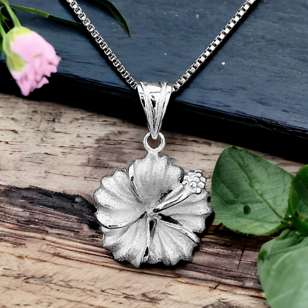 Silver Hibiscus  Pendant with Chain (15mm)