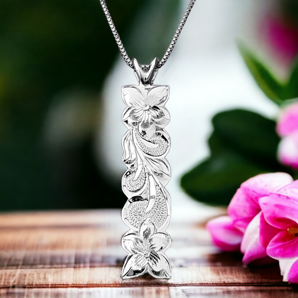 Silver Hawaiian Scroll Design Pendant with Chain (9x42mm)