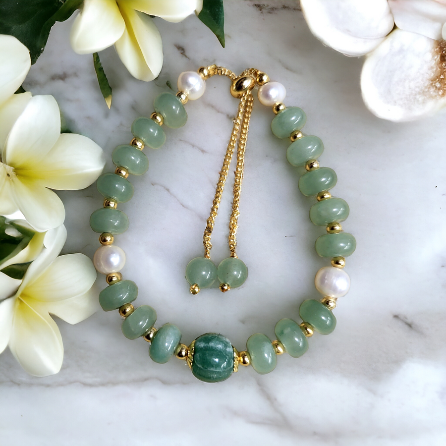 Handmade- Beautiful Jade & Pearls Bracelet