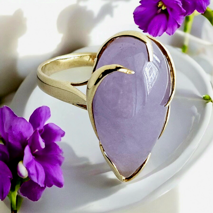 14K Lavender Jade Rain Drop Ring