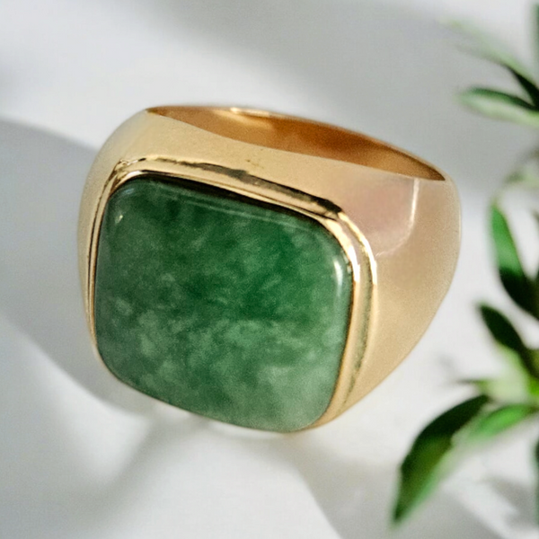 14k Natural Green Jade Ring