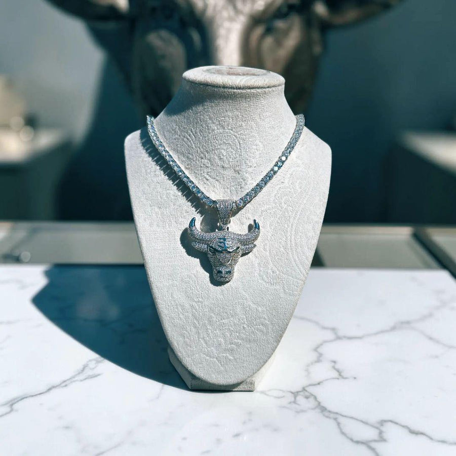 Custom White Gold Filled Bull Head Pendant with CZ Tennis Chain (50*57mm)