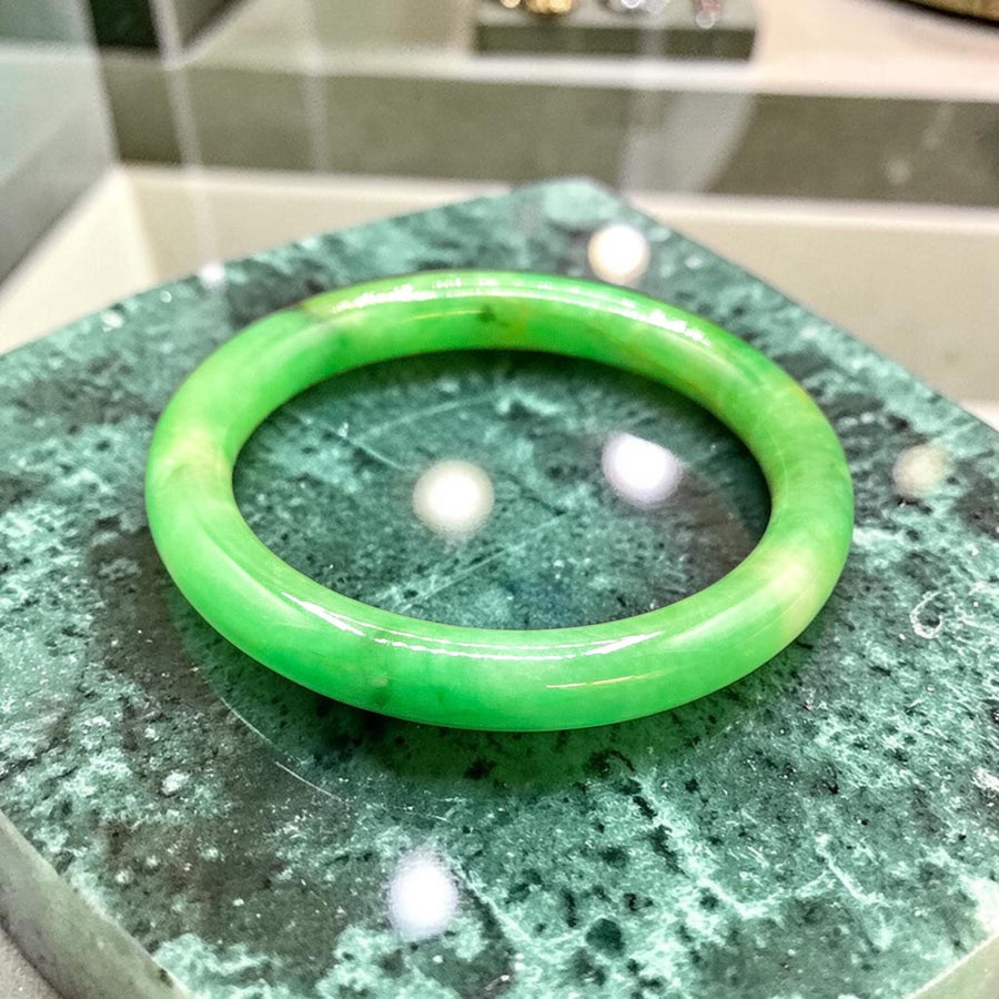 Light Green Jade Barrel  Bangle 10mm / Sz.7