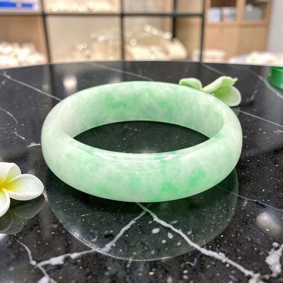 Natural Jade Bangle Bracelet 16mm / Sz. 7