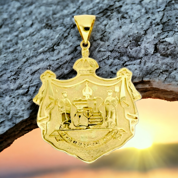 14k Hawaiian Coat of Arms  Pendant (Available 20mm to 60mm)